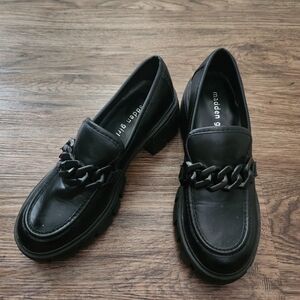 Madden Girl Hoxtonn Black Chain Loafers